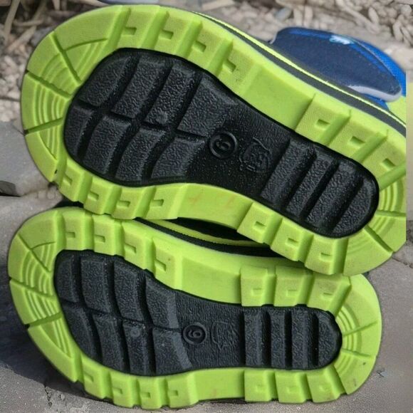 Arctic Shield Boys Waterproof Insulated Blue Warm Winter Snow Boot Youth Size 6 - Picture 6 of 7